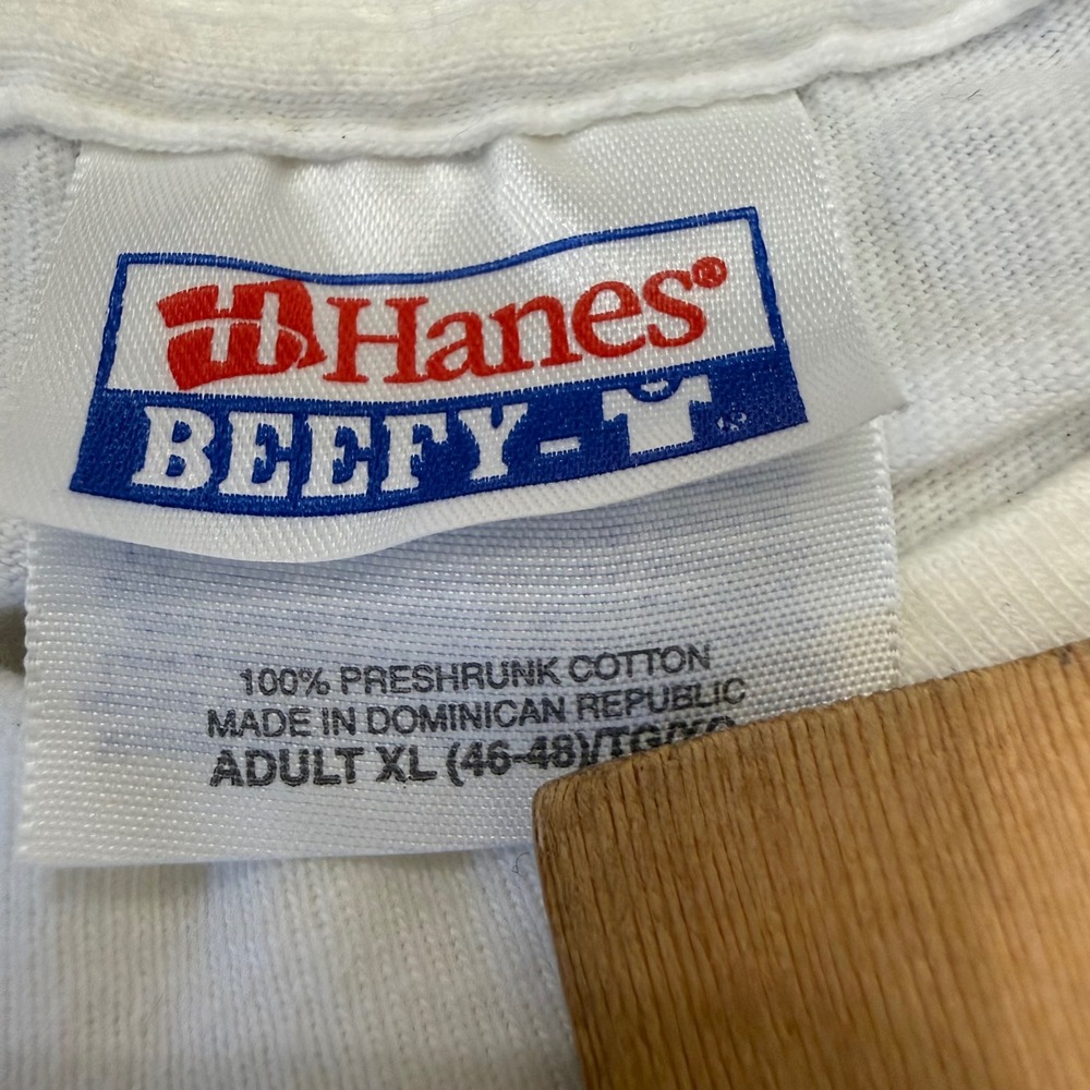 Vintage Hanes Beefy-T The Big Downtown Chicago Bar Restaurant Graphic T-Shirt XL - Picture 3 of 7